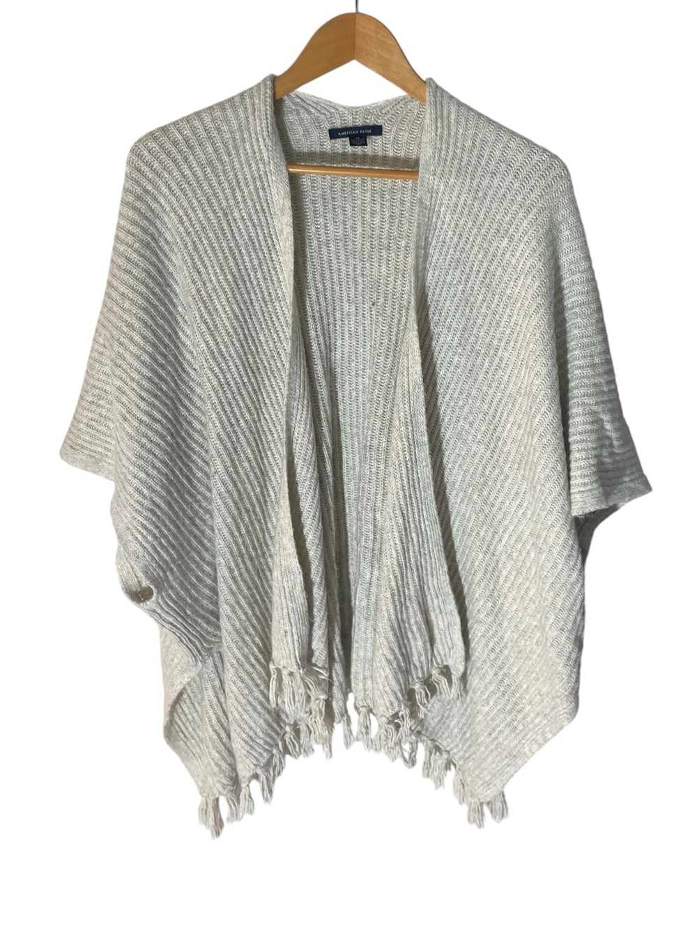 X7- American Eagle Outfitters Light Gray Knit Fringe Poncho one size